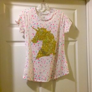 🦄🌈✨ ADORABLE UNICORN GLITTER TEE!🦄🌈✨
